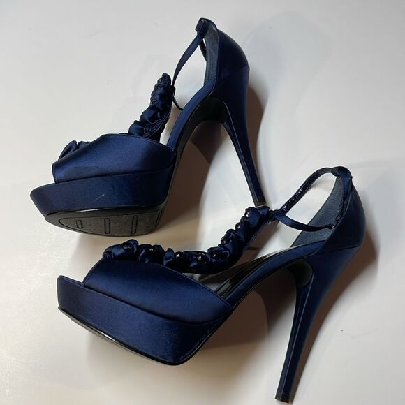 Bakers Elegant Satin Platform High Heel Pump Ruffled Detail Dress Womens Sz 10 - Picture 7 of 11